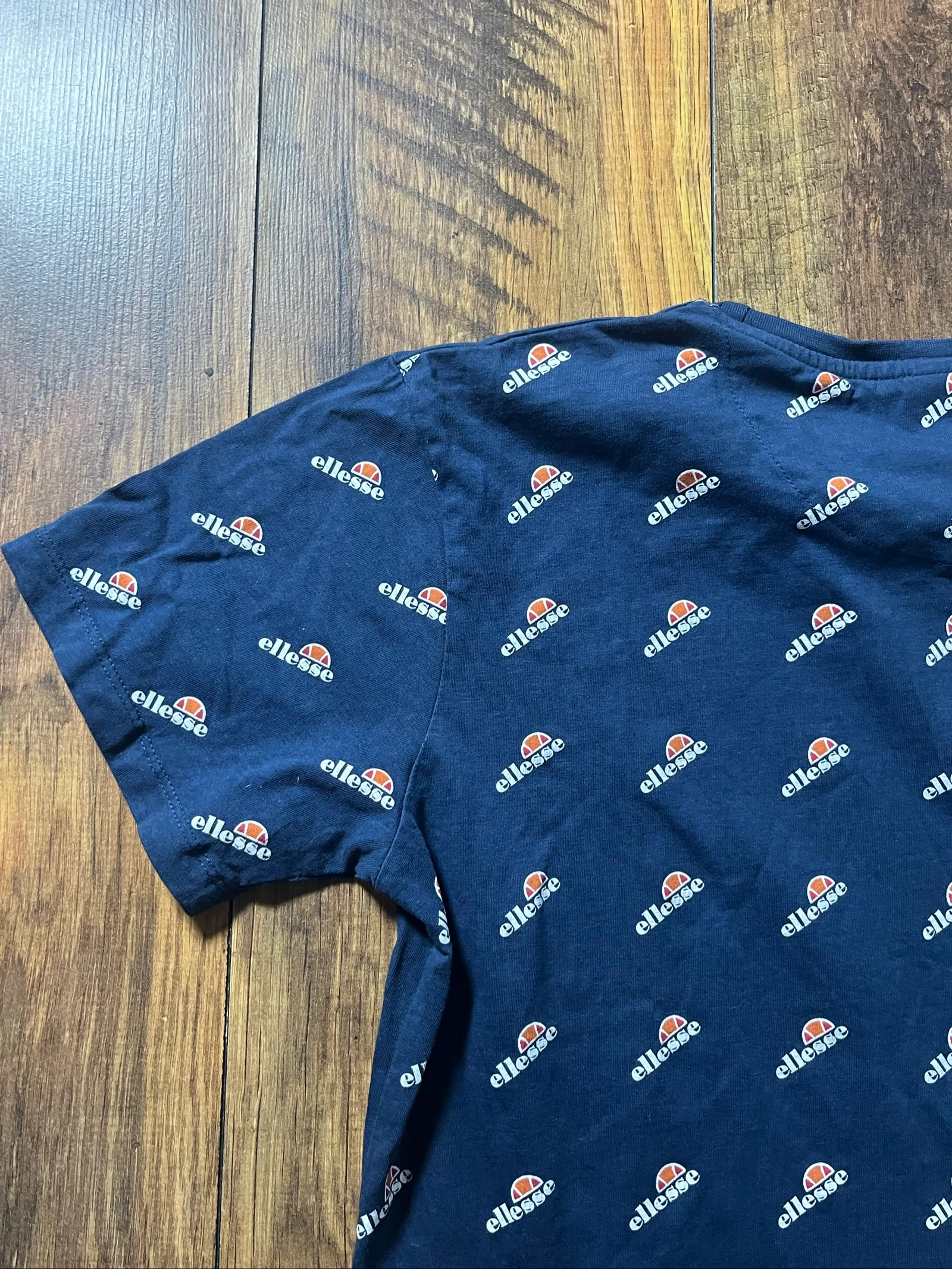 Trendy Streetwear Navy Blue All-Over Print T-Shirt - Ellesse - Size L - Very Good Condition – photo 10